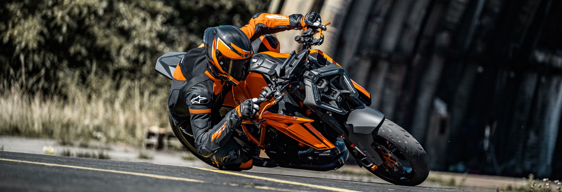 1390 СУПЕР ДЮК Р ЭВО / SUPER DUKE R EVO